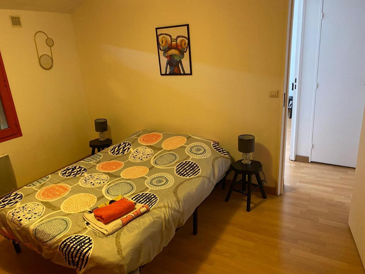 Chambre Privee Dammarie Les Lys Otel Dış mekan fotoğraf