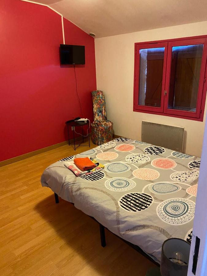 Chambre Privee Dammarie Les Lys Otel Dış mekan fotoğraf