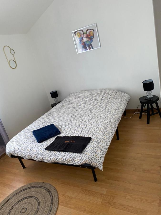 Chambre Privee Dammarie Les Lys Otel Dış mekan fotoğraf